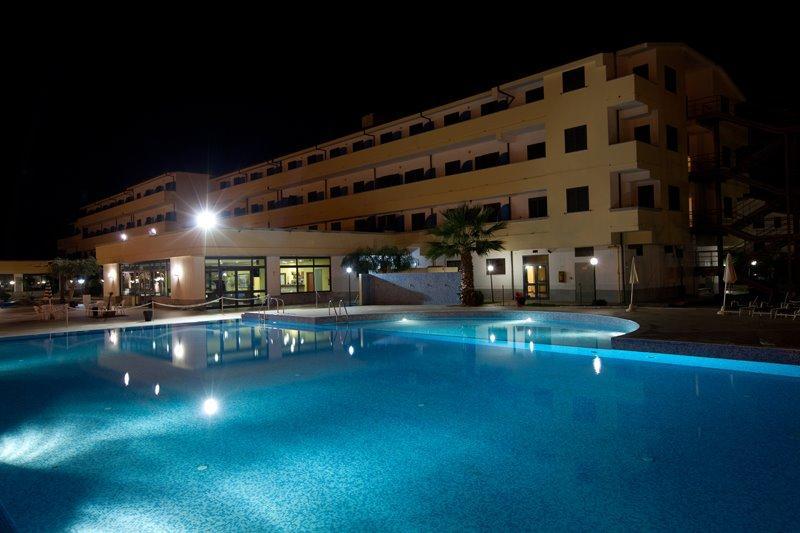 Hotel Club Esse Costa Dello Jonio Mandatoriccio Marina Exterior foto